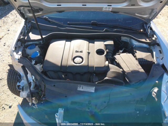 Photo 9 VIN: 3VWRX7AJ3AM048994 - VOLKSWAGEN JETTA 