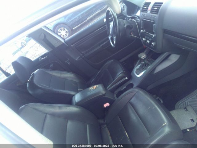 Photo 4 VIN: 3VWRX7AJ4AM051077 - VOLKSWAGEN JETTA SEDAN 