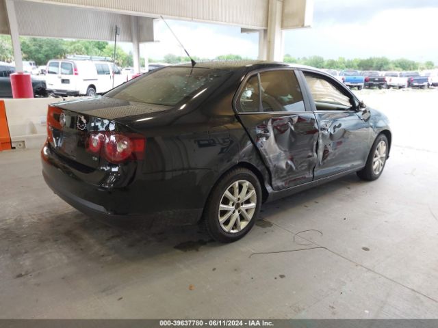 Photo 3 VIN: 3VWRX7AJ4AM157657 - VOLKSWAGEN JETTA 