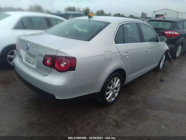 Photo 3 VIN: 3VWRX7AJ5AM021408 - VOLKSWAGEN JETTA SEDAN 