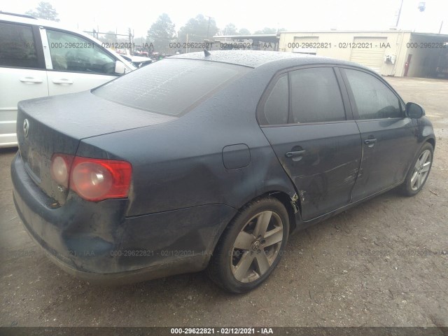 Photo 5 VIN: 3VWRX7AJ6AM146403 - VOLKSWAGEN JETTA SEDAN 