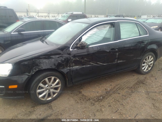 Photo 5 VIN: 3VWRX7AJ7AM009728 - VOLKSWAGEN JETTA SEDAN 