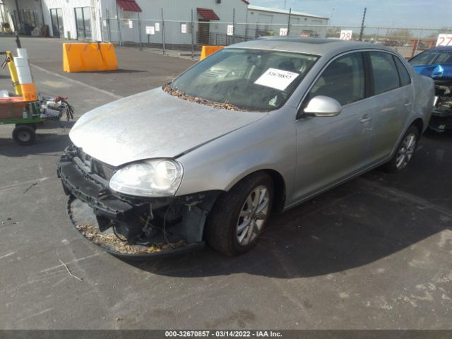 Photo 1 VIN: 3VWRX7AJ7AM042230 - VOLKSWAGEN JETTA SEDAN 