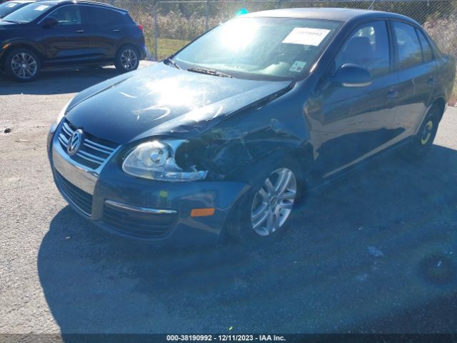 Photo 5 VIN: 3VWRX7AJ7AM127276 - VOLKSWAGEN JETTA 