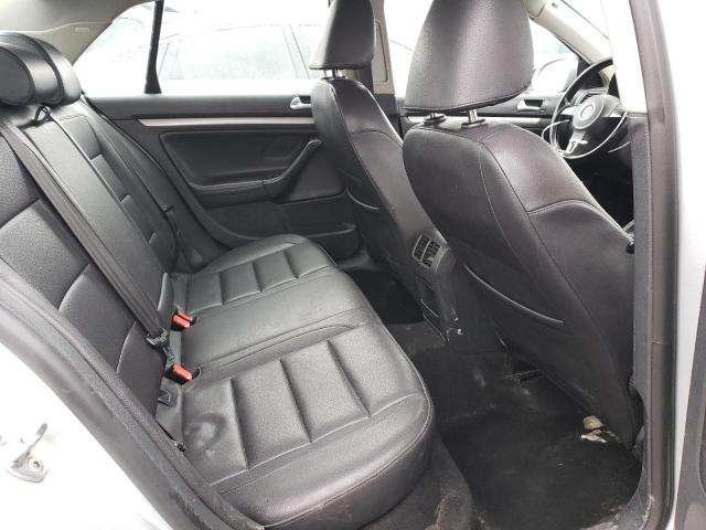 Photo 9 VIN: 3VWRX7AJ8AM133653 - VOLKSWAGEN JETTA SE 