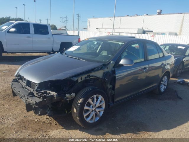 Photo 1 VIN: 3VWRX7AJ8AM149397 - VOLKSWAGEN JETTA 