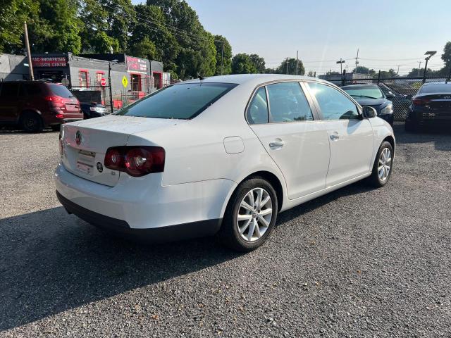 Photo 3 VIN: 3VWRX7AJXAM135842 - VOLKSWAGEN JETTA SE 