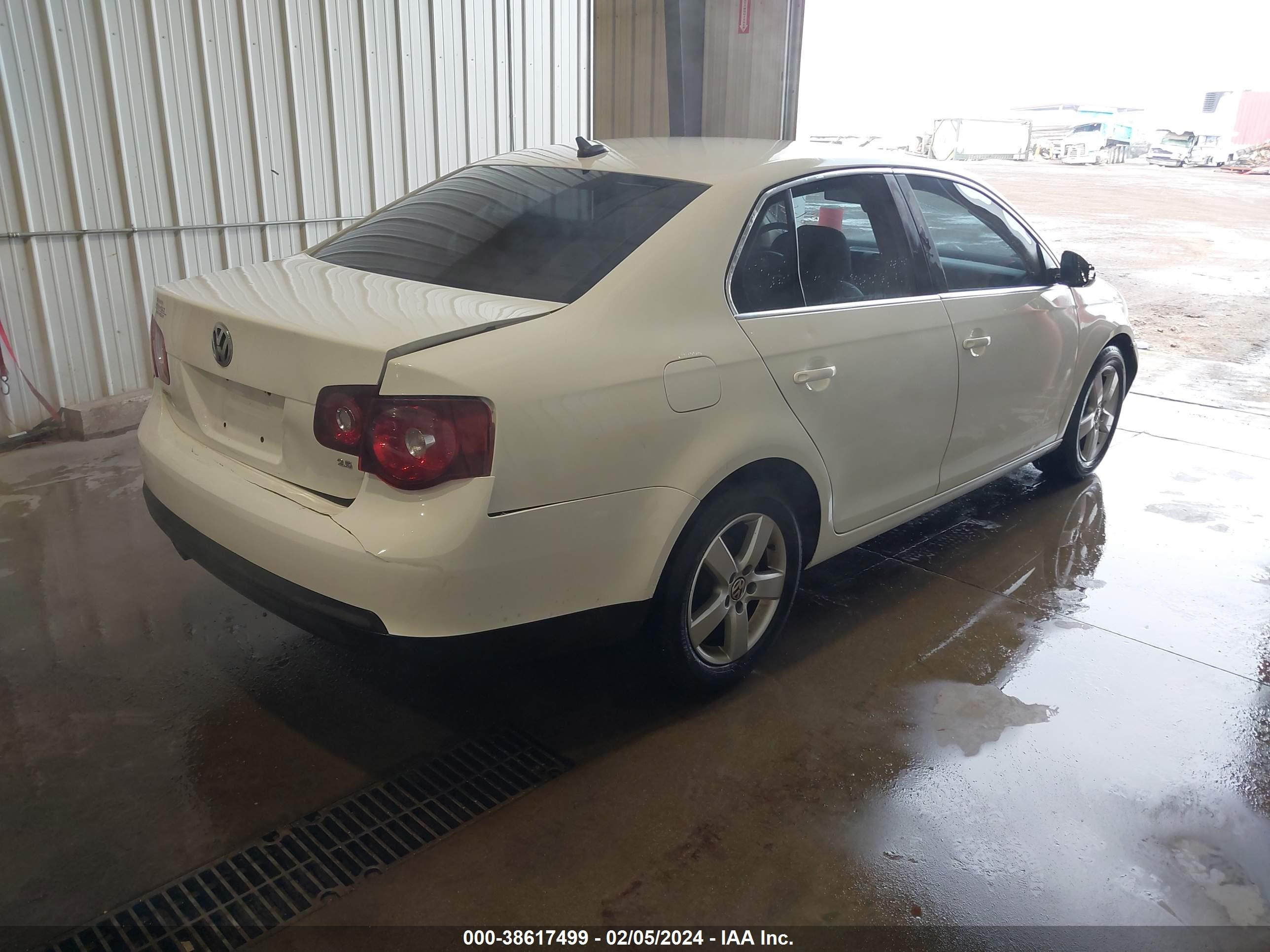 Photo 3 VIN: 3VWRZ71K58M038268 - VOLKSWAGEN JETTA 