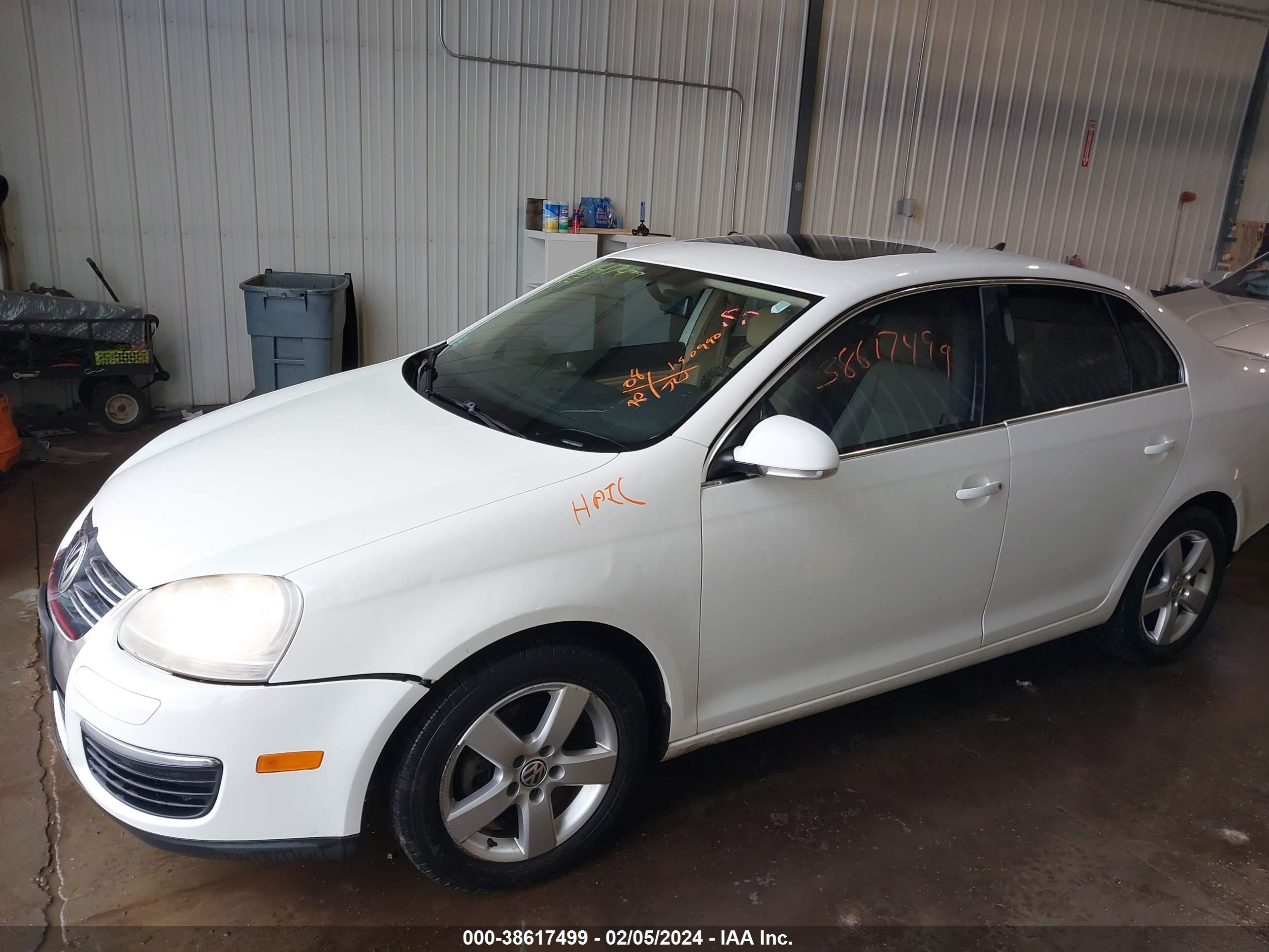 Photo 5 VIN: 3VWRZ71K58M038268 - VOLKSWAGEN JETTA 