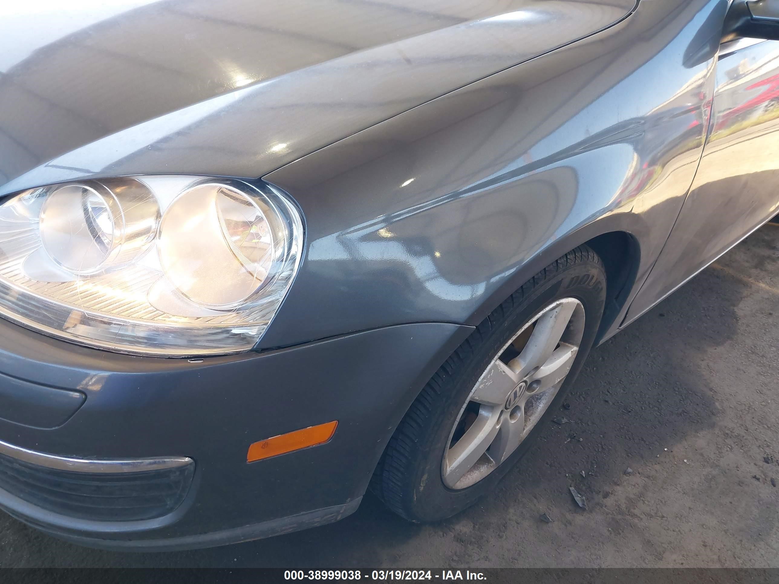 Photo 5 VIN: 3VWRZ71K59M088587 - VOLKSWAGEN JETTA 