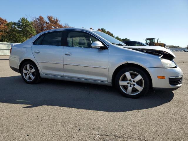 Photo 3 VIN: 3VWRZ71K88M063956 - VOLKSWAGEN JETTA 