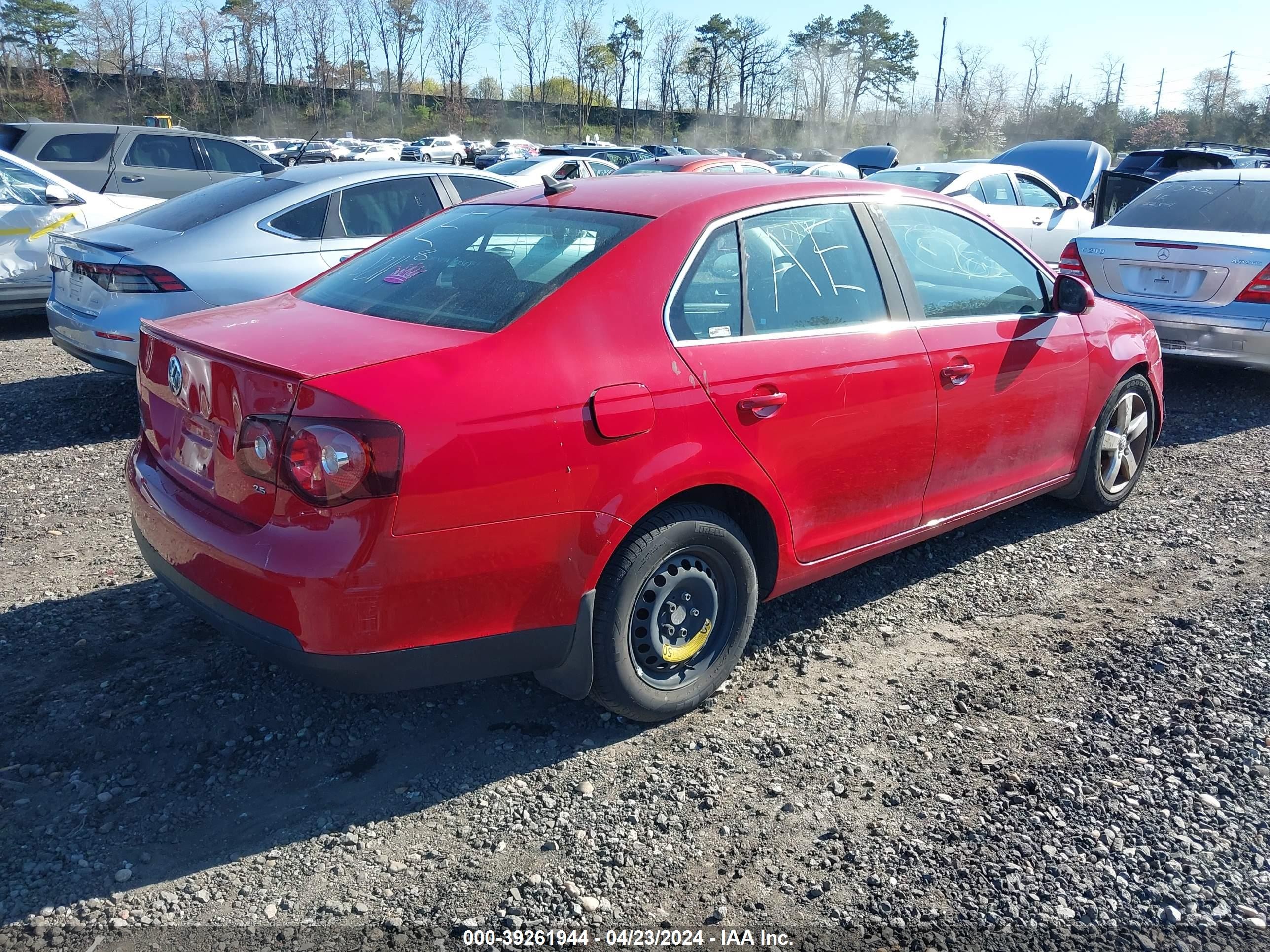 Photo 3 VIN: 3VWRZ71K98M012546 - VOLKSWAGEN JETTA 