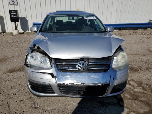 Photo 4 VIN: 3VWRZ71K98M183538 - VOLKSWAGEN JETTA 