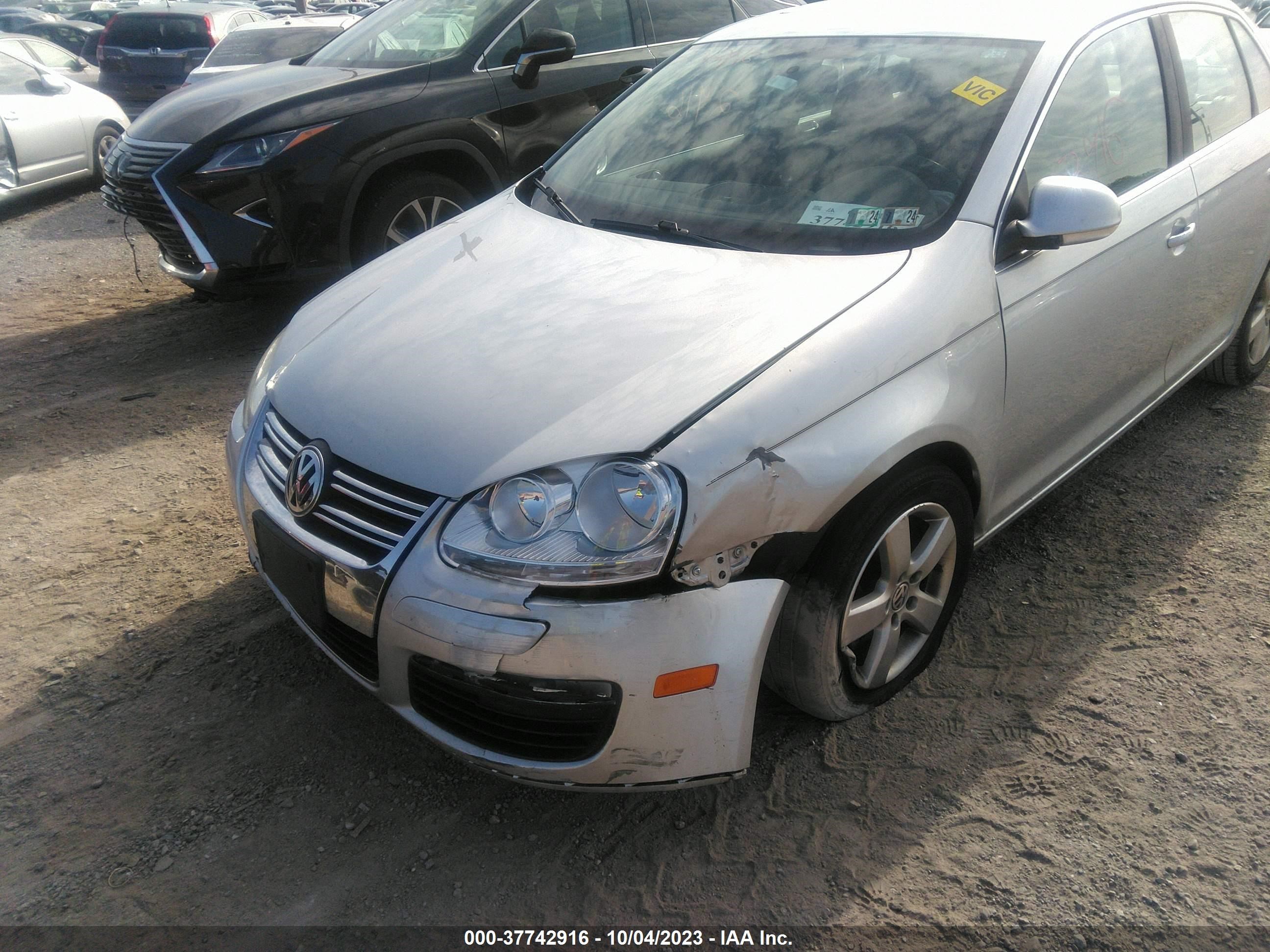 Photo 5 VIN: 3VWRZ71KX8M089555 - VOLKSWAGEN JETTA 