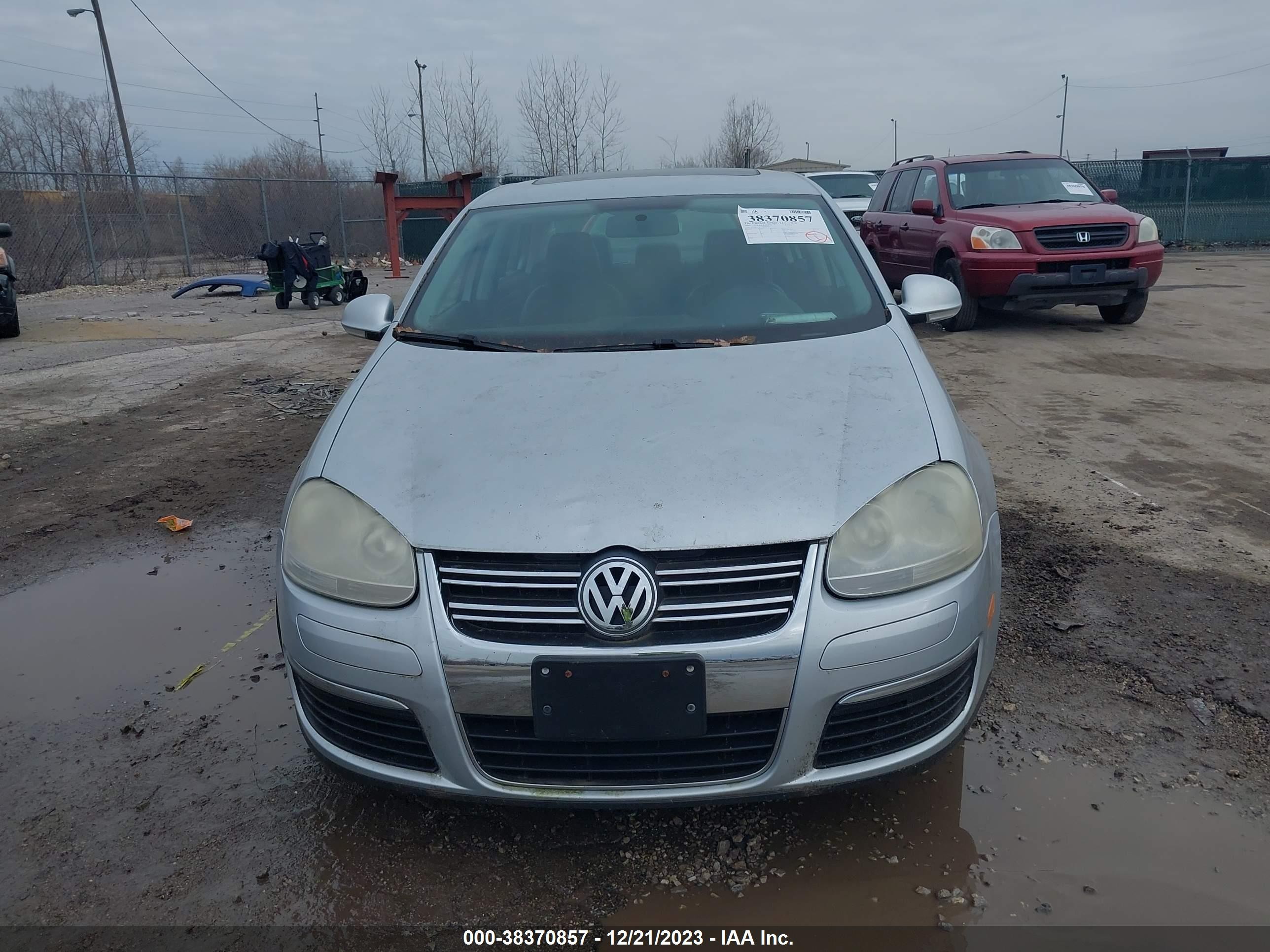 Photo 5 VIN: 3VWRZ71KX9M167995 - VOLKSWAGEN JETTA 