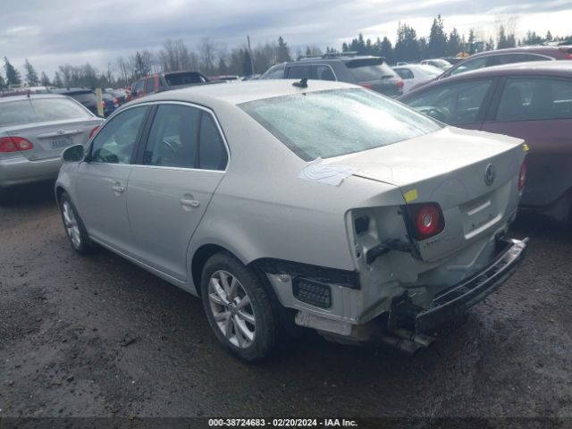 Photo 2 VIN: 3VWRZ7AJ0AM036585 - VOLKSWAGEN JETTA 