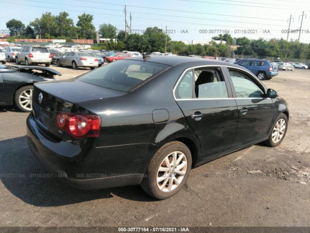 Photo 3 VIN: 3VWRZ7AJ0AM057162 - VOLKSWAGEN JETTA SEDAN 