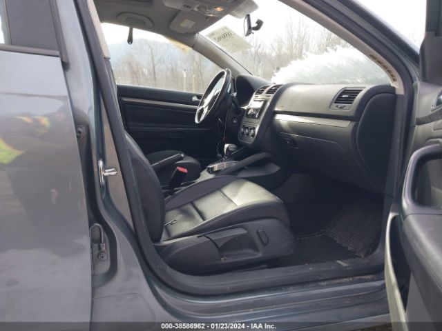 Photo 4 VIN: 3VWRZ7AJ1AM164737 - VOLKSWAGEN JETTA 