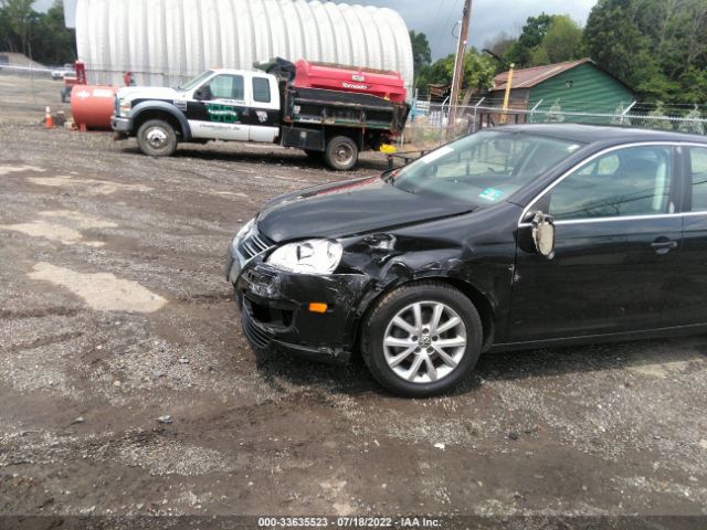 Photo 5 VIN: 3VWRZ7AJ3AM023474 - VOLKSWAGEN JETTA SEDAN 