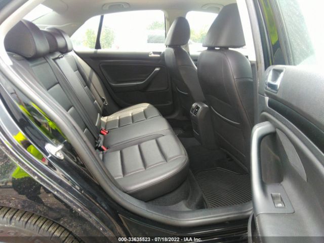 Photo 7 VIN: 3VWRZ7AJ3AM023474 - VOLKSWAGEN JETTA SEDAN 