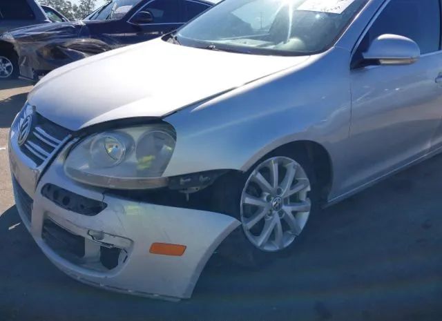 Photo 5 VIN: 3VWRZ7AJ3AM051582 - VOLKSWAGEN JETTA 