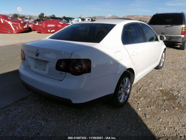 Photo 3 VIN: 3VWRZ7AJ3AM069497 - VOLKSWAGEN JETTA SEDAN 