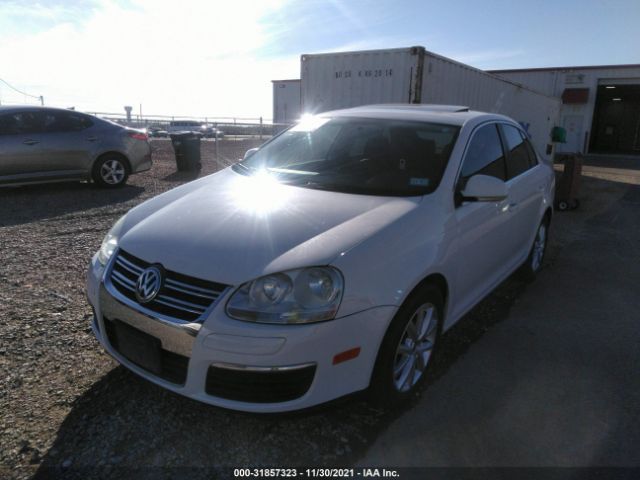 Photo 5 VIN: 3VWRZ7AJ3AM069497 - VOLKSWAGEN JETTA SEDAN 