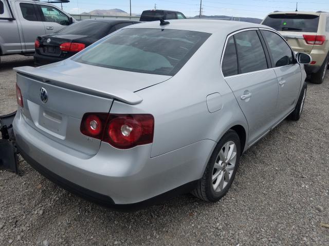 Photo 3 VIN: 3VWRZ7AJ3AM113661 - VOLKSWAGEN JETTA SE 