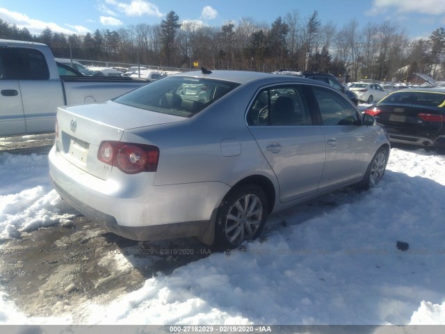 Photo 3 VIN: 3VWRZ7AJ4AM054958 - VOLKSWAGEN JETTA SEDAN 