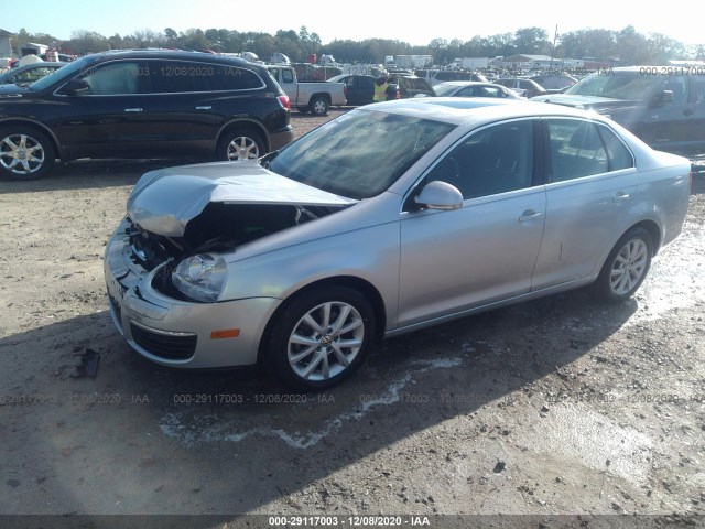 Photo 1 VIN: 3VWRZ7AJ5AM031947 - VOLKSWAGEN JETTA SEDAN 