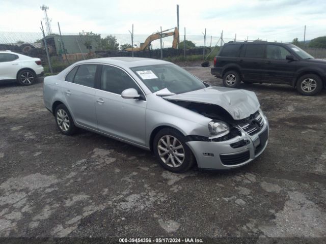 Photo 0 VIN: 3VWRZ7AJ5AM035335 - VOLKSWAGEN JETTA 