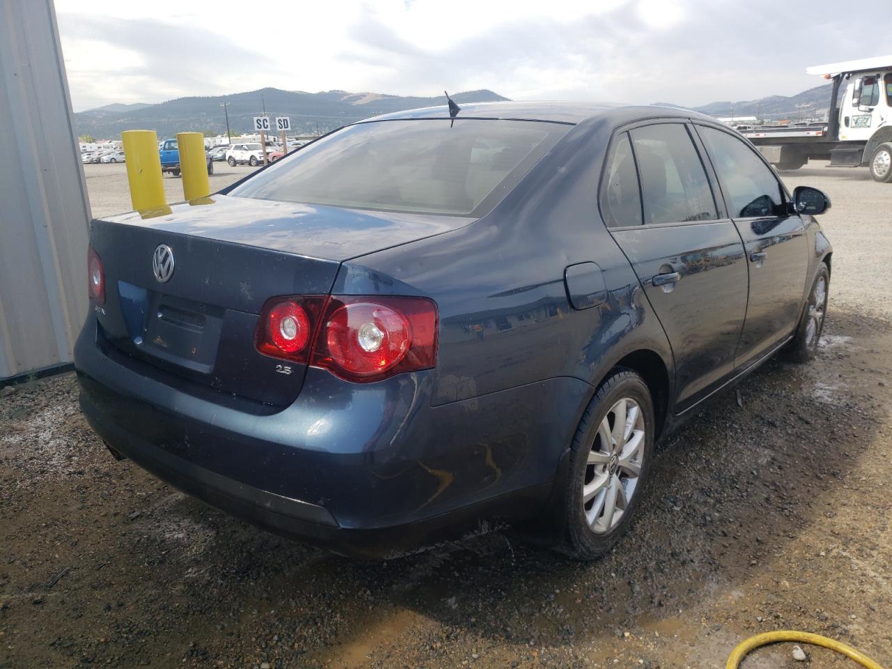 Photo 3 VIN: 3VWRZ7AJ5AM148413 - VOLKSWAGEN JETTA 