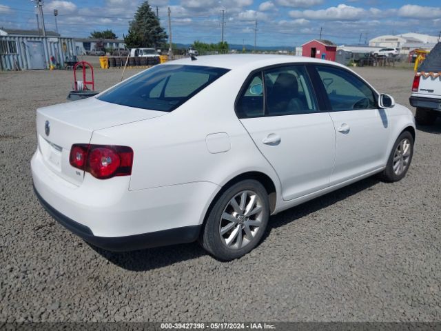 Photo 3 VIN: 3VWRZ7AJ5AM167205 - VOLKSWAGEN JETTA 