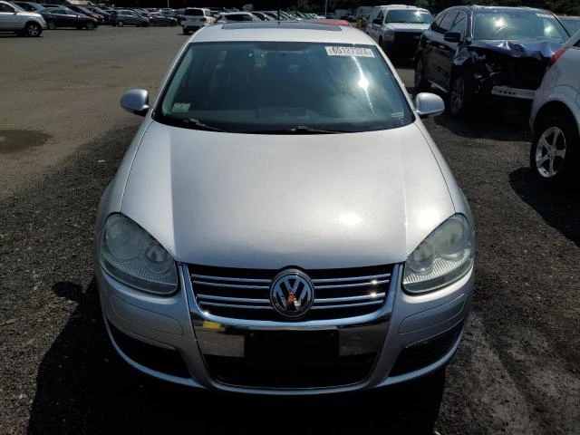 Photo 4 VIN: 3VWRZ7AJ6AM060986 - VOLKSWAGEN JETTA SE 