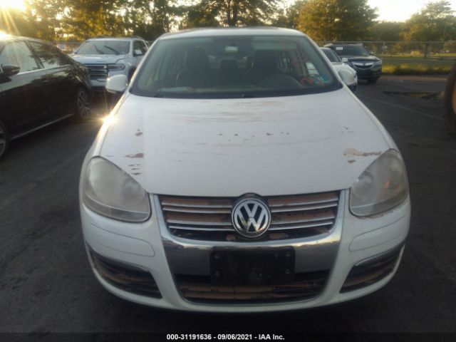 Photo 5 VIN: 3VWRZ7AJ6AM124038 - VOLKSWAGEN JETTA SEDAN 