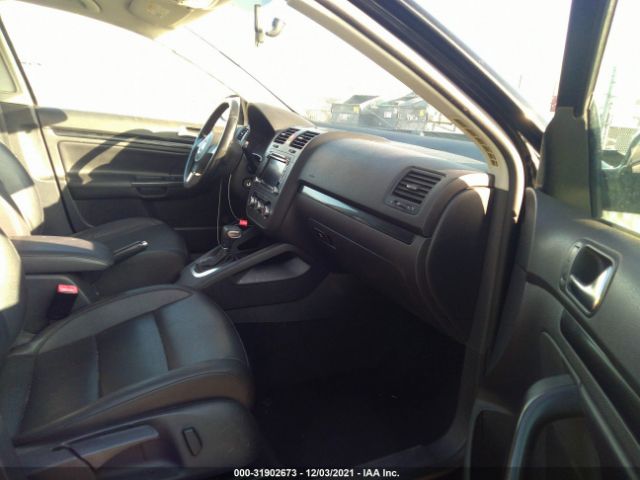 Photo 4 VIN: 3VWRZ7AJ8AM101781 - VOLKSWAGEN JETTA SEDAN 