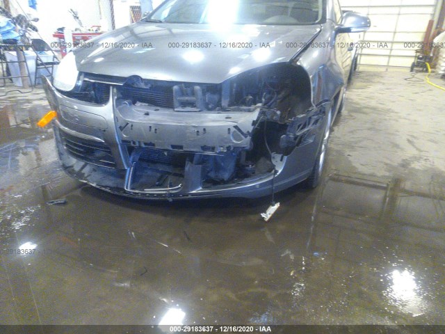 Photo 5 VIN: 3VWRZ7AJ8AM162984 - VOLKSWAGEN JETTA SEDAN 