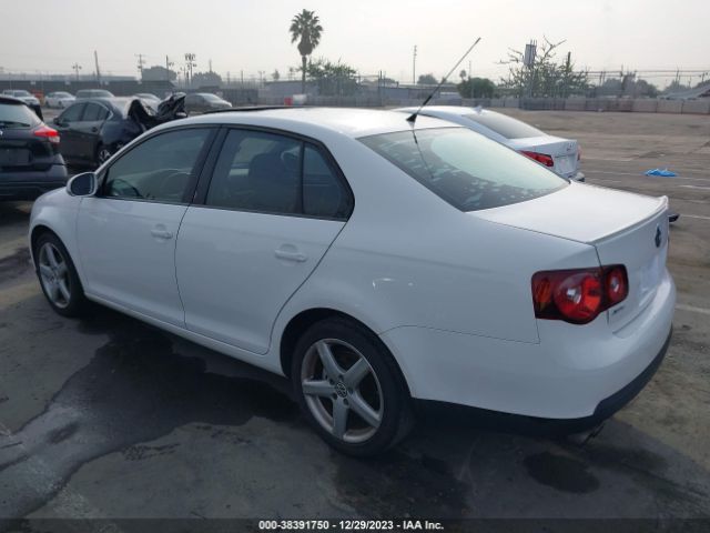 Photo 2 VIN: 3VWRZ7AJXAM151310 - VOLKSWAGEN JETTA 