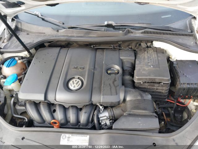 Photo 9 VIN: 3VWRZ7AJXAM151310 - VOLKSWAGEN JETTA 