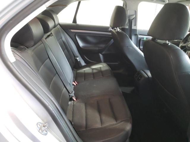 Photo 9 VIN: 3VWRZ7AJXAM167698 - VOLKSWAGEN JETTA 