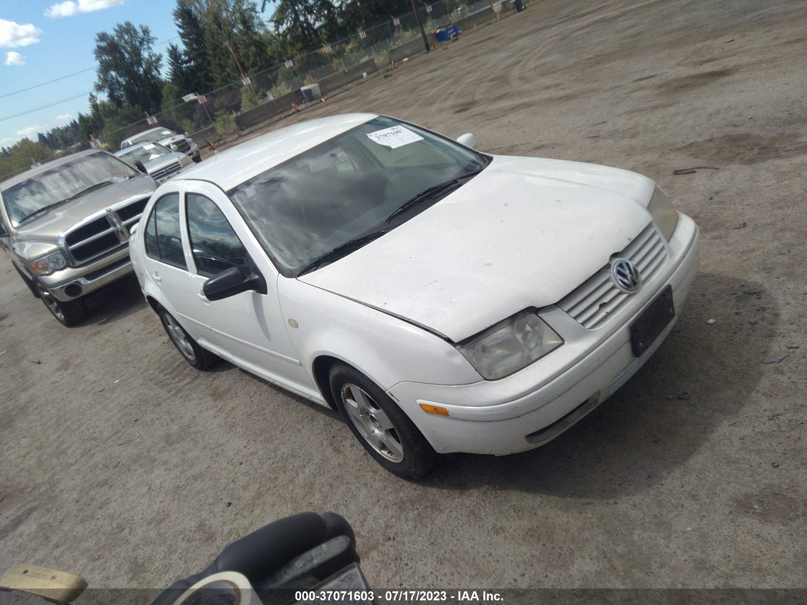 Photo 1 VIN: 3VWSA29M2XM008516 - VOLKSWAGEN JETTA 