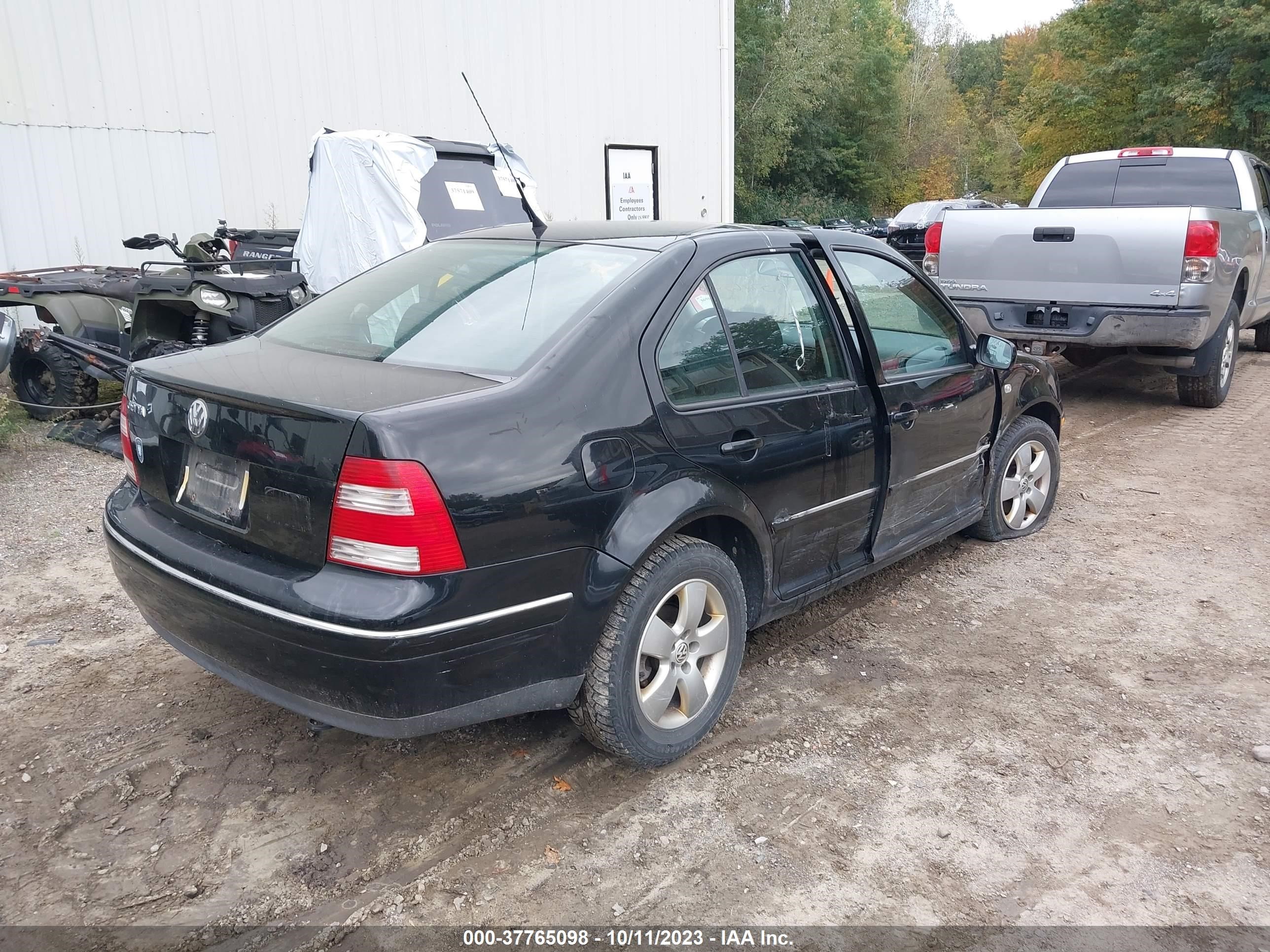 Photo 3 VIN: 3VWSA69M75M059272 - VOLKSWAGEN JETTA 