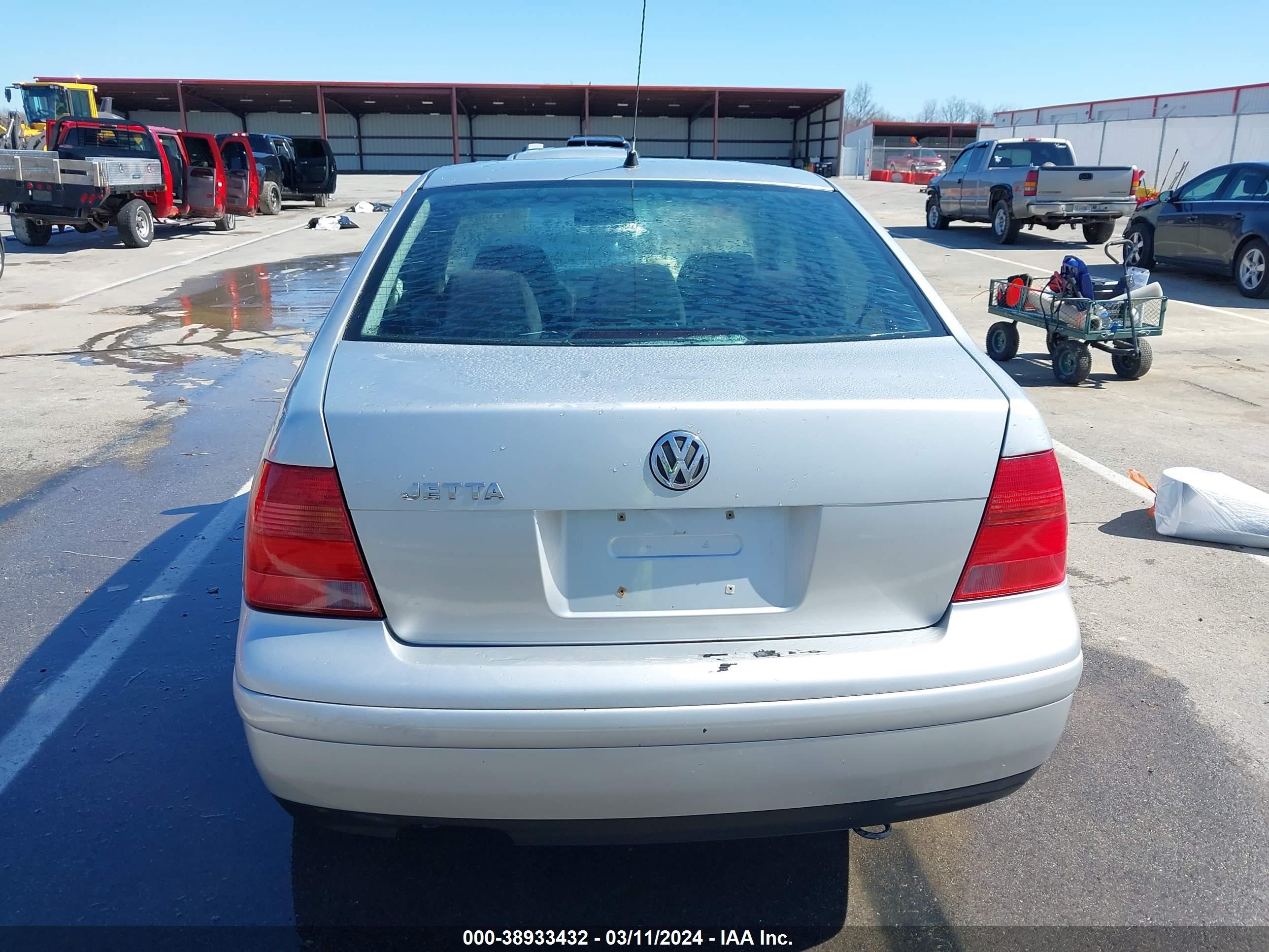 Photo 15 VIN: 3VWSB69M62M088948 - VOLKSWAGEN JETTA 