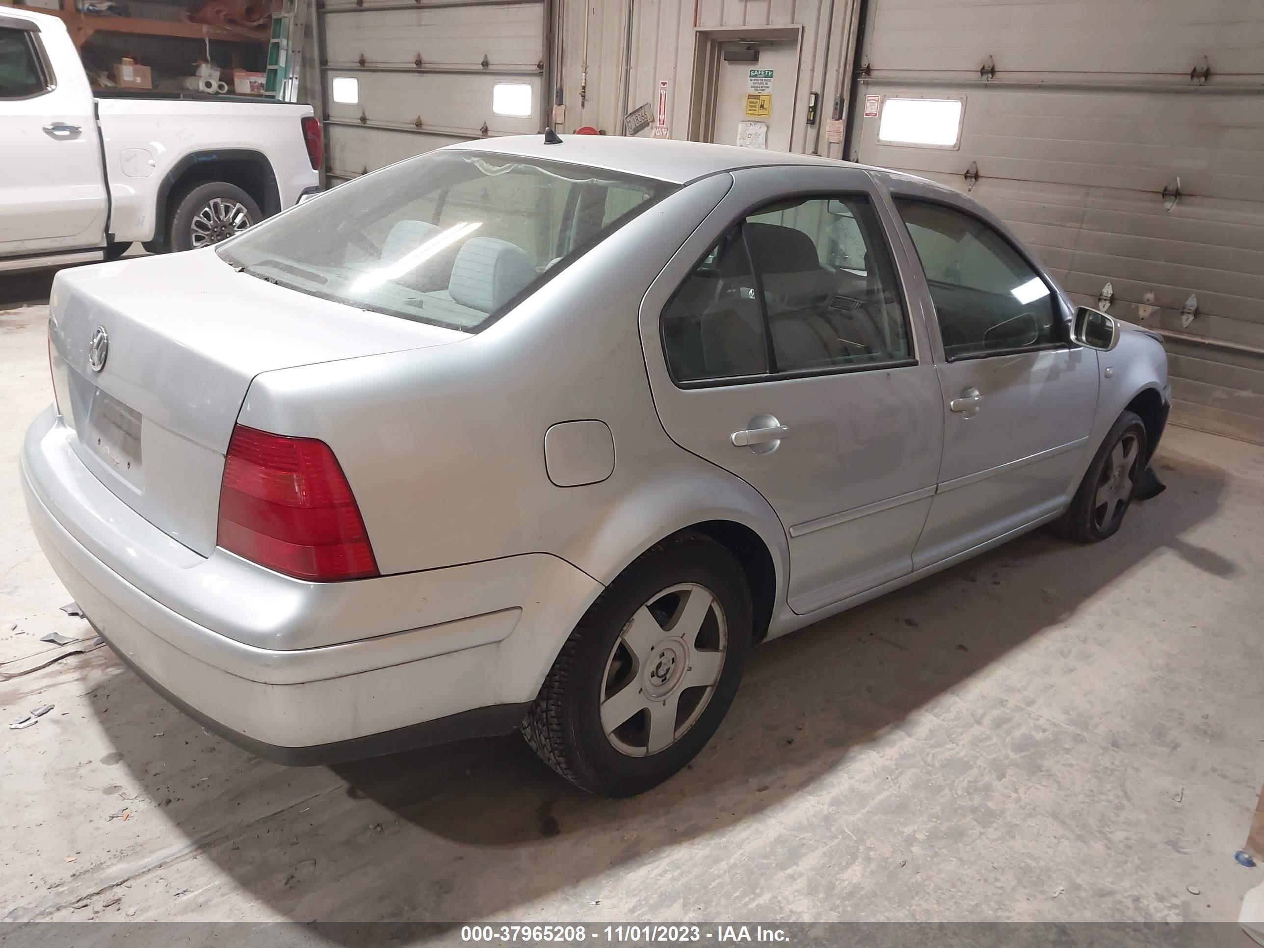 Photo 3 VIN: 3VWSB69M72M177928 - VOLKSWAGEN JETTA 