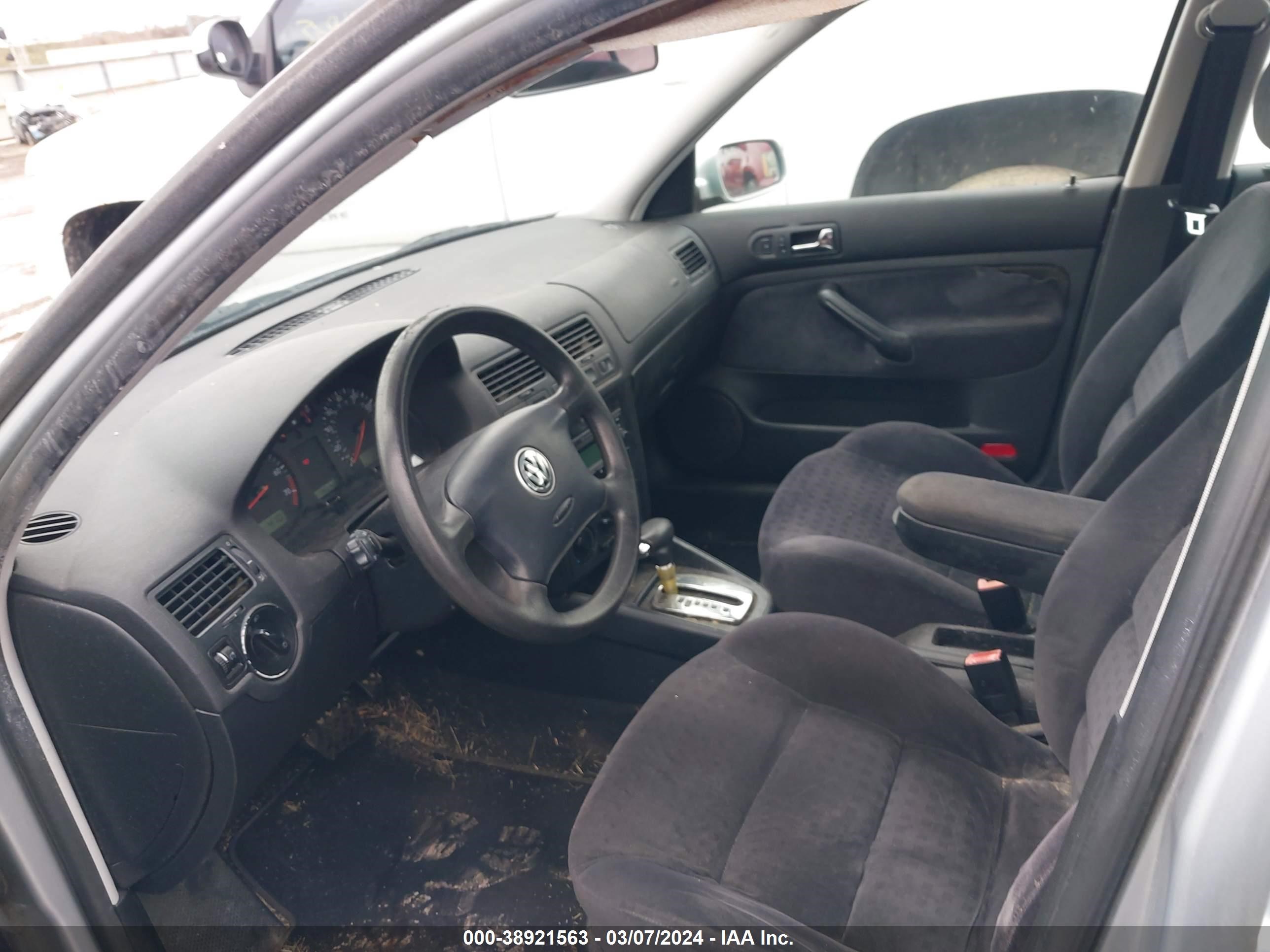 Photo 4 VIN: 3VWSB69M82M177291 - VOLKSWAGEN JETTA 