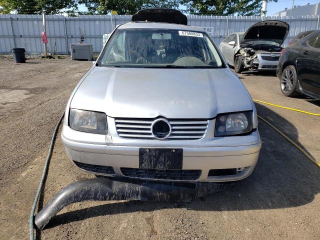 Photo 4 VIN: 3VWSD29M5YM154188 - VOLKSWAGEN JETTA 