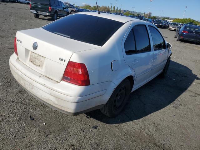 Photo 2 VIN: 3VWSD29M8YM147218 - VOLKSWAGEN JETTA 