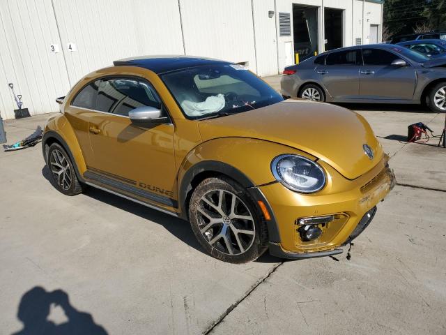 Photo 3 VIN: 3VWSD7AT2JM709801 - VOLKSWAGEN BEETLE DUN 