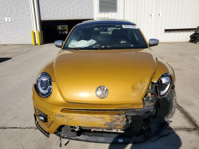 Photo 4 VIN: 3VWSD7AT2JM709801 - VOLKSWAGEN BEETLE DUN 