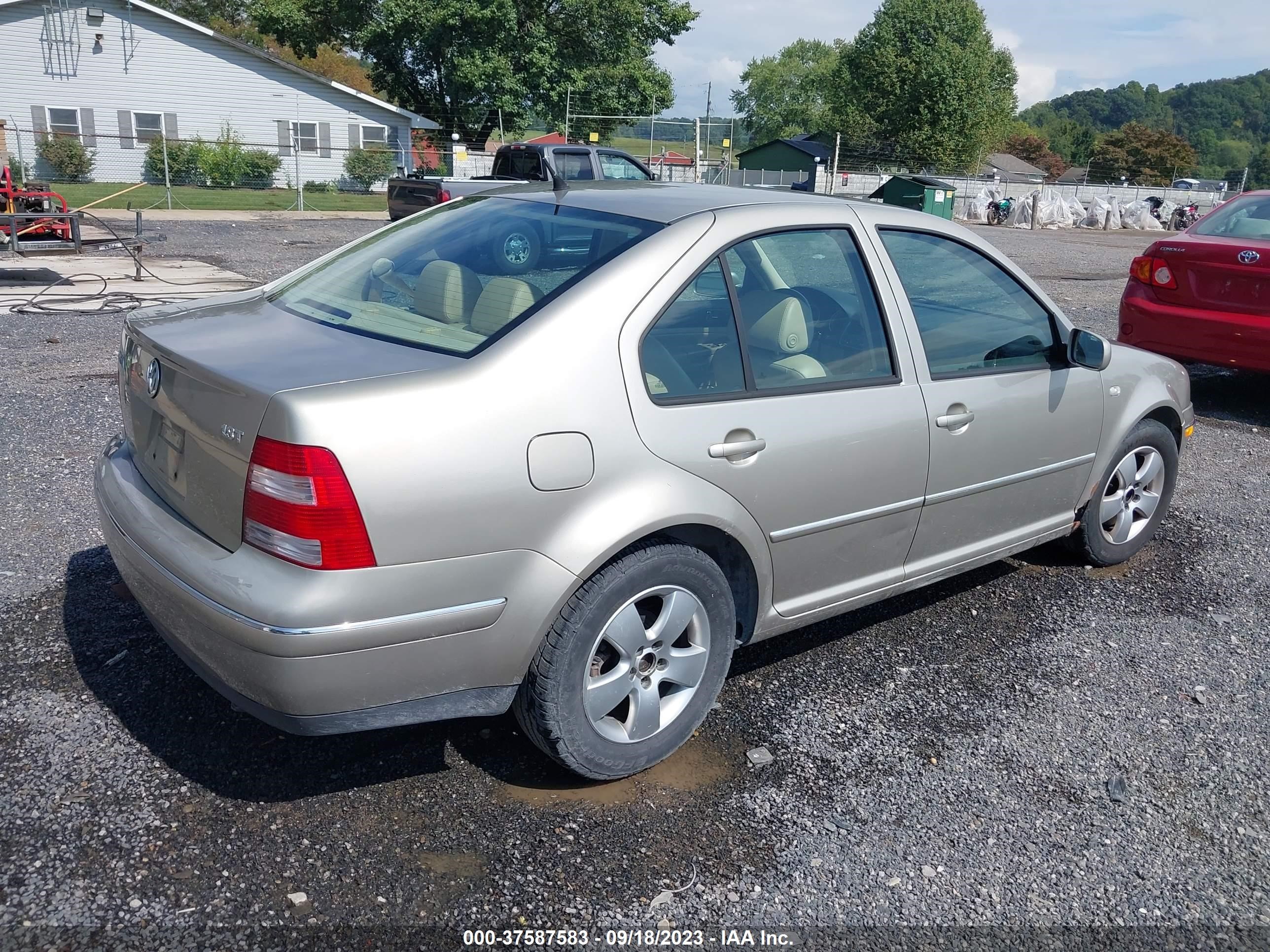 Photo 3 VIN: 3VWSE69M44M095195 - VOLKSWAGEN JETTA 